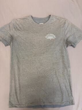 Billabong Men’s t shirt With blue Logo Heather Gray Size Small